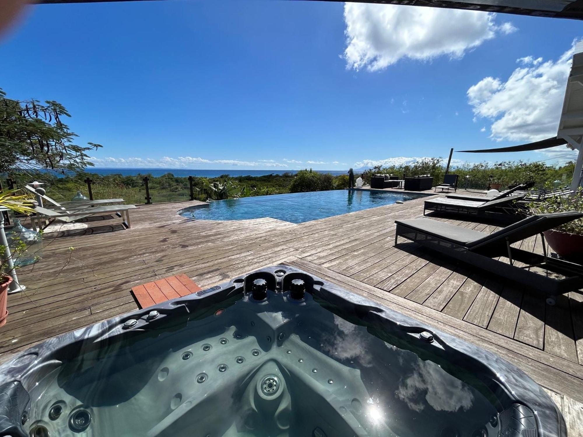 Villa Deluxe L'Hacienda Villa Vue Mer 180 Piscine Jacuzzi Proche Plage Marina Golf Pointe Des Chateaux Et Casino Jardin Clos Voyage Durable Saint-Francois  Kültér fotó